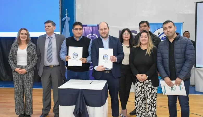 Treppo: “Con el Gobierno Provincial planificamos crecimiento responsable para Perito Moreno”