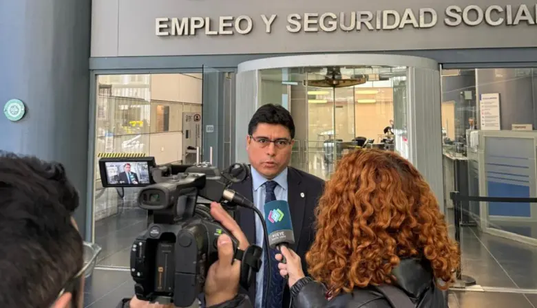 Negociación tensa por el futuro de la pesca patagónica: Vidal exige acuerdos urgentes