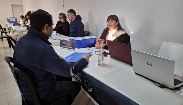Más Gestión cerró con récord de atención: 700 trámites en el barrio 3 de Febrero