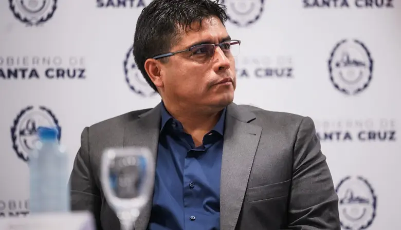 Claudio Vidal impulsa inversiones en minería y energía para reactivar la economía