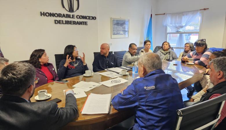 “Hecho en Caleta”: lanzan sello oficial para emprendedores y artesanos locales