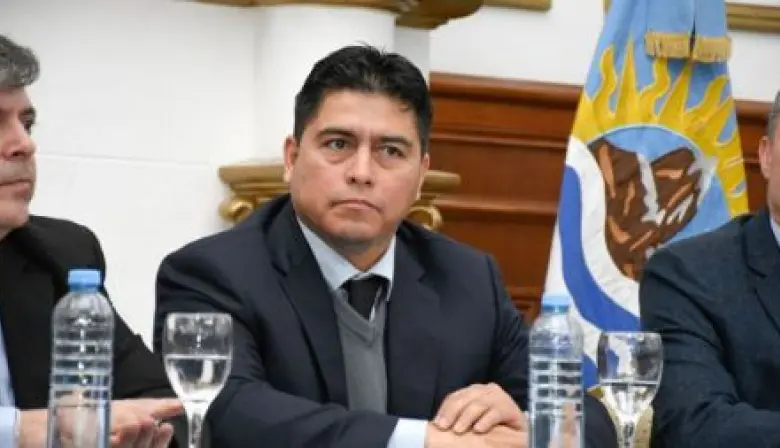 Claudio Vidal convoca a directores médicos para reestructurar el sistema de salud pública de Santa Cruz