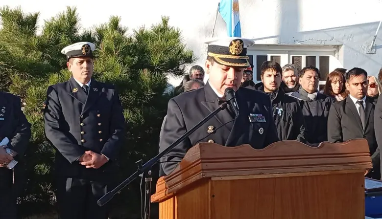 La Prefectura Naval Argentina celebró su 215º aniversario con emotiva ceremonia