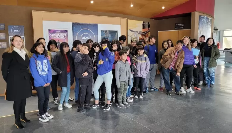 Cine Municipal de Caleta Olivia acerca la cultura a los jóvenes