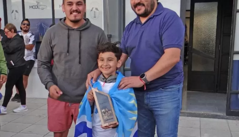 Carrizo recibió al campeón nacional de malambo infantil