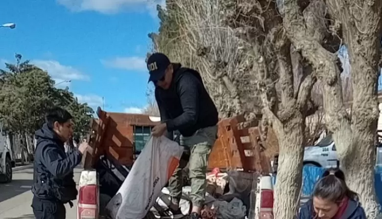 "Policia secuetra cargamento de cobre robado en zona de Pico Truncado - Las Heras y Cañadón Seco"
