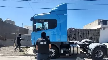 Secuestran un camión a zíngaros por pedido de la justicia mendocina