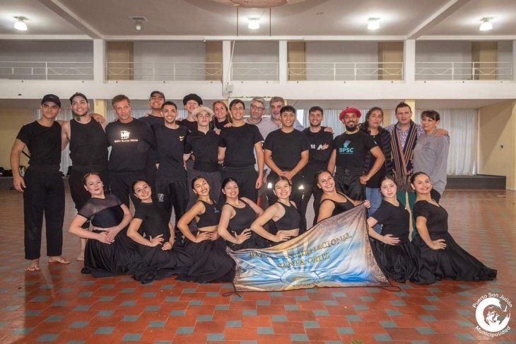Ballet Internacional Santa Cruz