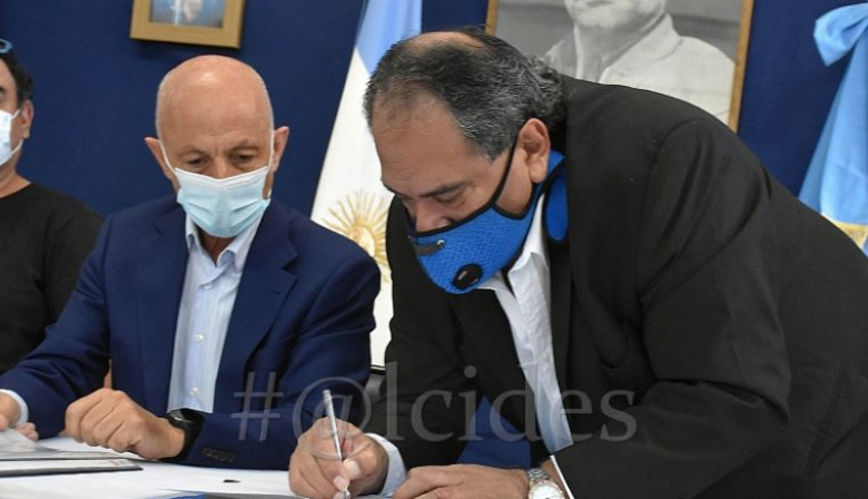Asumió Julián Carrizo un nuevo mandato en el SOEMCO y se firmaron acuerdos con la Intendencia