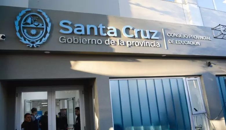 La vicepresidenta del CPE advierte a los docentes en huelga: "Día no trabajado, día no pagado"