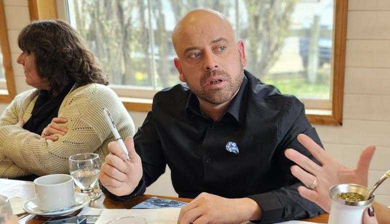 Estacionamiento medido, crisis sanitaria y recortes: los temas que llevó Aparicio al Concejo