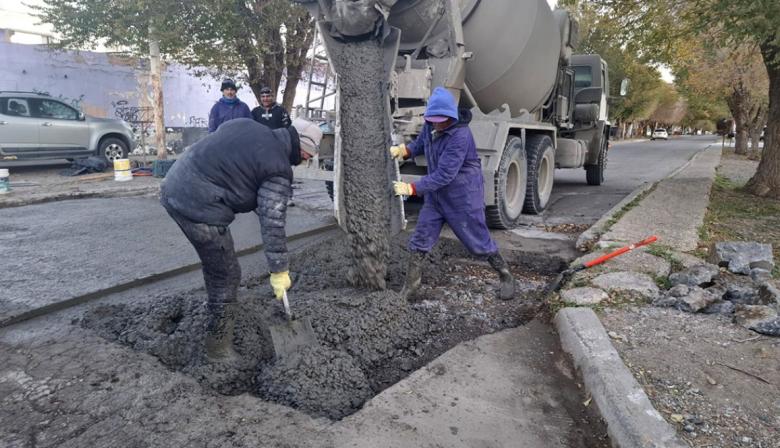 El Municipio avanza con obras en Fagnano y Mosconi para mejorar la circulación