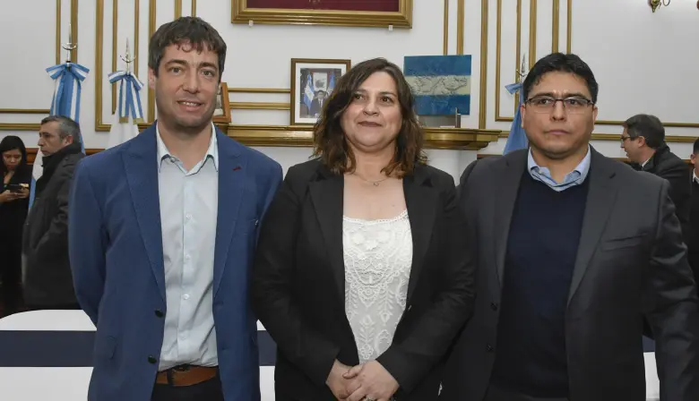 Vidal admite fallas en Salud, denuncia "kioscos" históricos y exige compromiso total en Santa Cruz