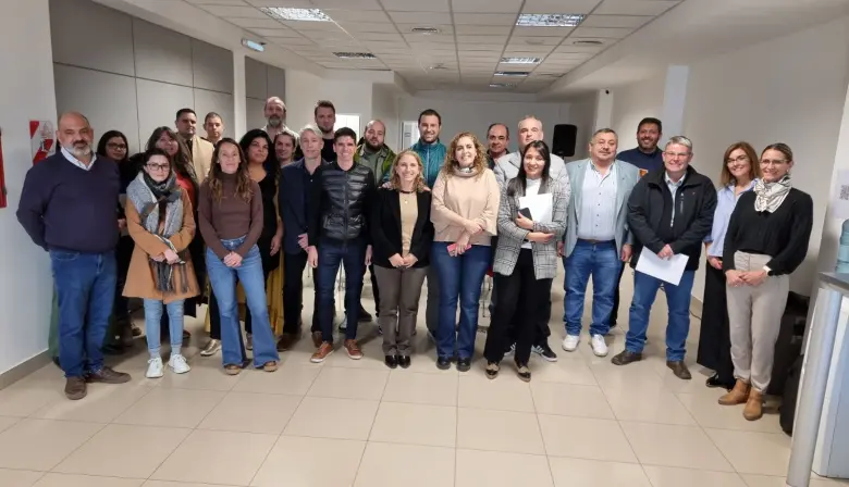 Santa Cruz y Chubut se unen para promover el avistaje responsable de la ballena Sei