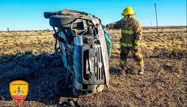 Vuelco en la Ruta 43: un joven salió vivo de milagro
