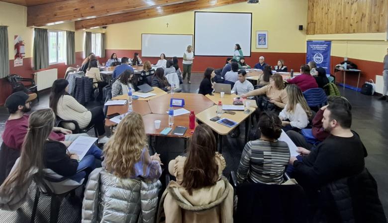 El CPE impulsa una actualización clave de la Guía de Actuación Educativa en Santa Cruz