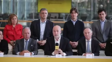Rodríguez Larreta anunció una baja de impuestos para la pesca, ganadería, construcción y la extracción de hidrocarburos