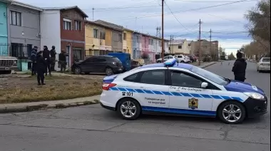 Amenazaron a un policía federal y se realizaron allanamientos y detenciones