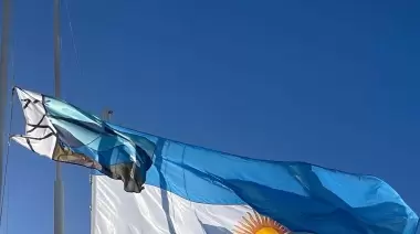 Caleta Olivia celebró el Día de la Bandera