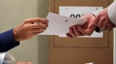 Cambia Santa Cruz lanza advertencia ante posible manipulación electoral: Proteger el Proceso Democrático