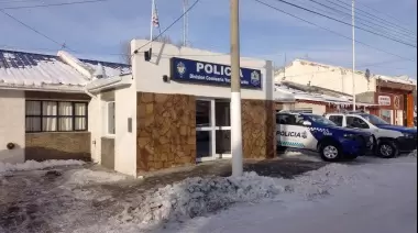 Detienen un hombre con sustancias estupefacientes y por disturbios