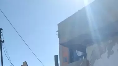 Encuentran drogas y armas en allanamientos simultáneos