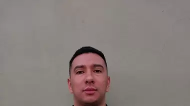 Un efectivo policial salva la vida de un vecino aplicando rcp