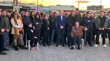 El Municipio presentó la puesta en valor del Monumento al Obrero Petrolero "El Gorosito"