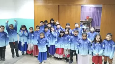 La Escuela de Folclore y Malambo “Lamgenwen” recaudan fondos para viajar a El Calafate