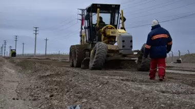 Se retoman los trabajos de asfalto sobre calle 22