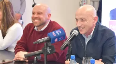 Con la presencia del intendente Cotillo y Carlos Aparicio, se presentó el sublema "Más Cerca" y las diez propuestas para una transformación de la ciudad