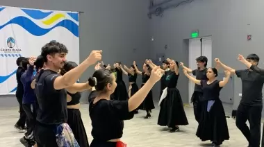 Compañía Nacional de Danzas “Pucará” celebra su trayectoria en Caleta Olivia