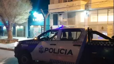 Hizo un boquete para robar, pero fue detenido por la policía