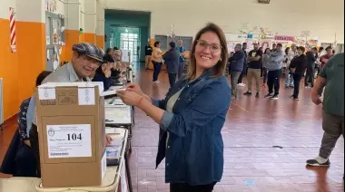 Giselle Aguirre: “En estos 40 años de democracia sigamos defendiendo nuestros derechos”