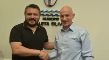 Fernando Cotillo y Pablo Carrizo avanzan en el traspaso de la Gestión Municipal de Caleta Olivia