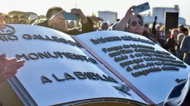 Inauguraron “Monumento a la Biblia”