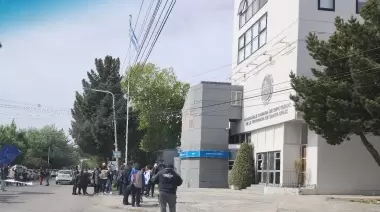 Trabajadores legislativos continúan de medidas de fuerza