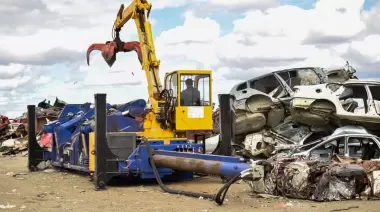Vaciadero Municipal: Más de 300 toneladas de chatarra serán compactadas