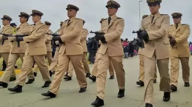 Prefectura volverá a usar armas largas