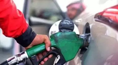 Vuelve a subir el precio del combustible