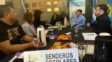 Coordinan seguridad en instituciones educativas del norte de Santa Cruz