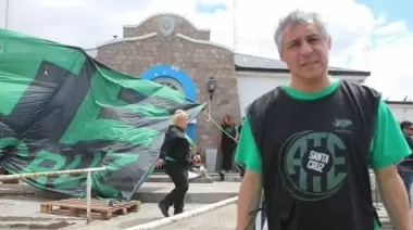 ATE exige reapertura de paritarias y aumento salarial