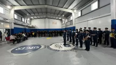 La Escuela del Viento rindió tributo a los ex combatientes de Malvinas