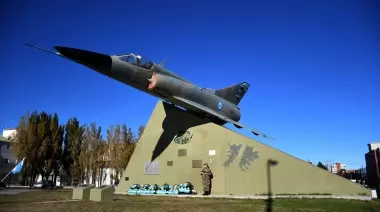 Homenaje a la Fuerza Aérea en la conmemoración de su Bautismo de Fuego