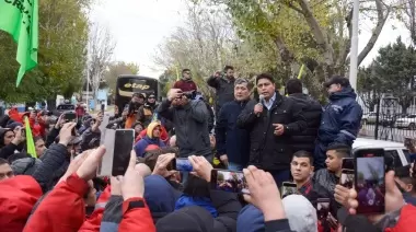 Vidal criticó al gobierno nacional y busca soluciones locales