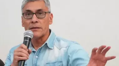 "El debate enriquece, pero la mayoría oficialista cierra las puertas"
