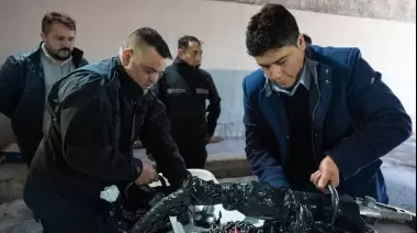 Vidal recorre la zona norte y destacó el trabajo de Bomberos Voluntarios de Caleta Olivia