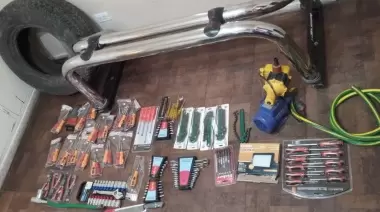 Allanan domicilio por el robo en una Ferretería