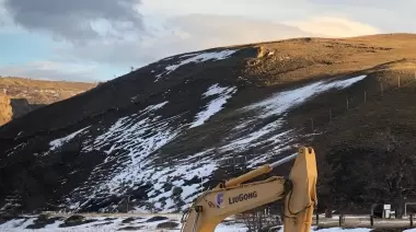 SPSE realiza trabajos para evitar que el caudal del río ponga en riesgo el suministro de agua