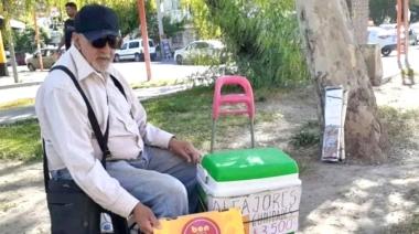 Murió un histórico vendedor de golosinas en Cipolletti: los vecinos descubrieron que era un abusador de menores prófugo de la justicia